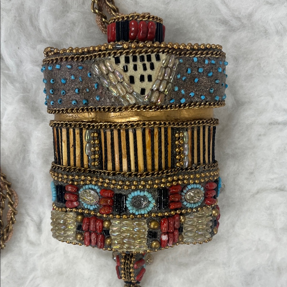 Mary Frances Beaded Multicolor Bag - Picture 2 of 8